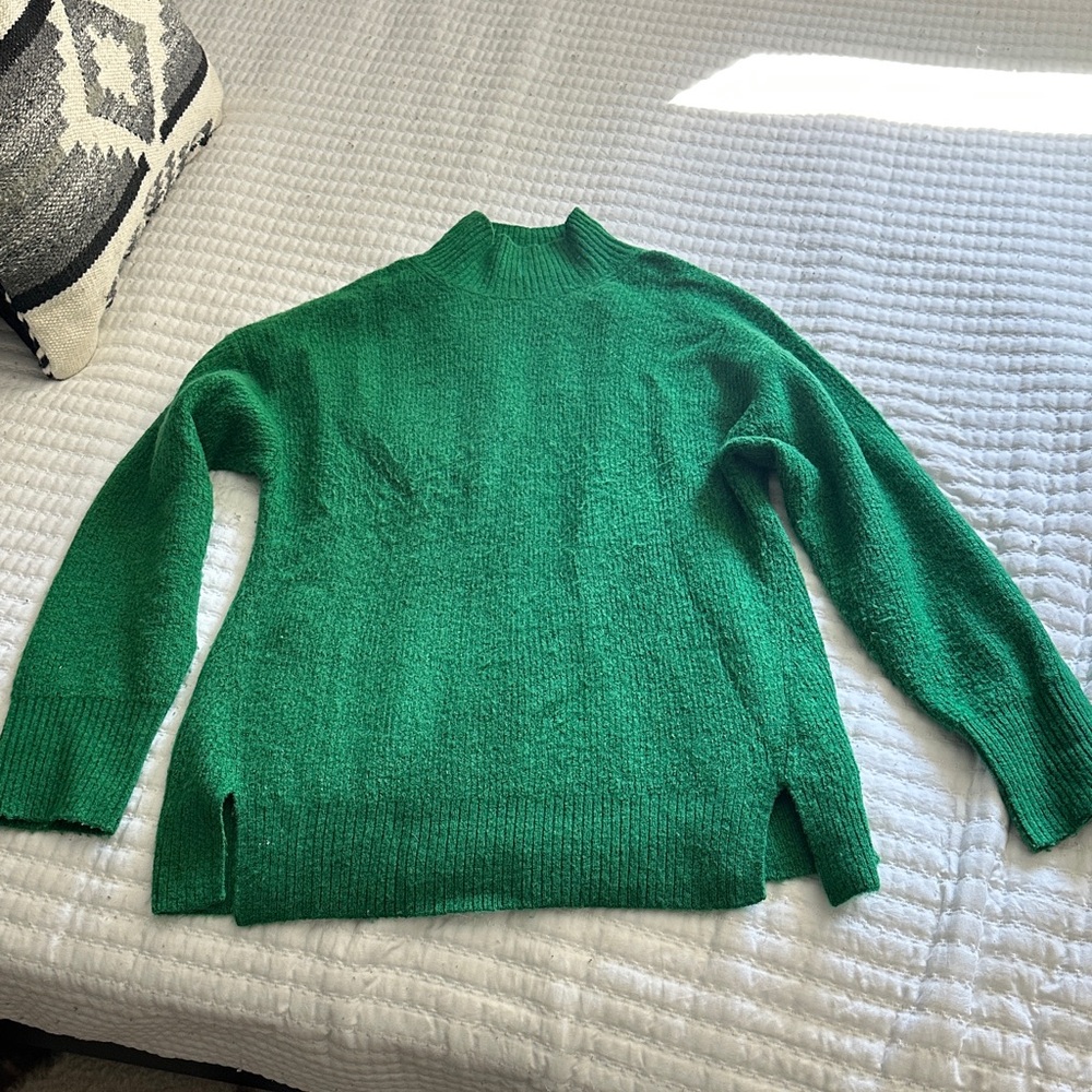 Michael Stars Emerald Green Turtleneck Sweater